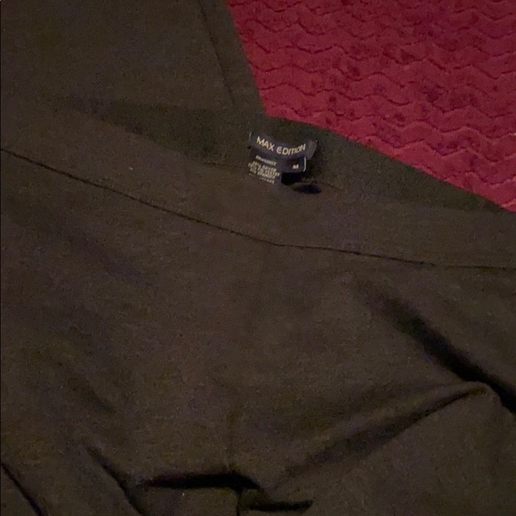 Max Edition Leggings - Picture 2 of 2